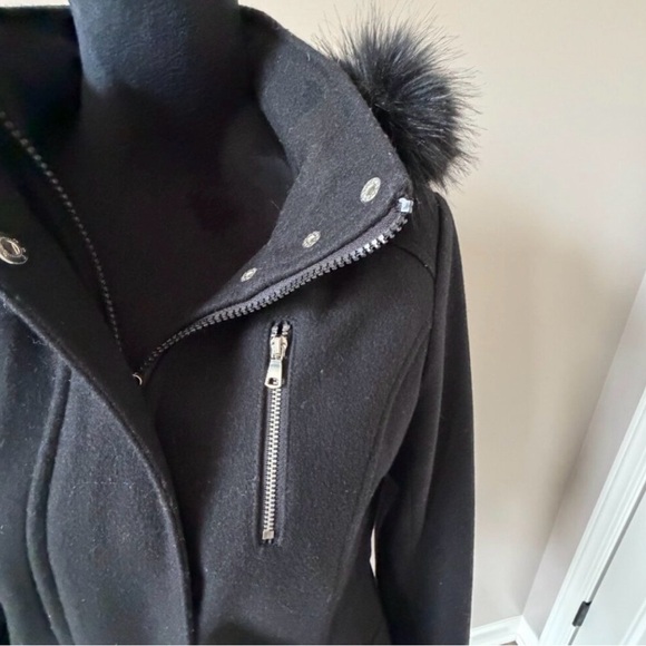 Wool Blend Fur-Trimmed Hooded Coat - Small - Picture 5 of 13